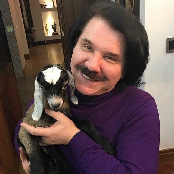 Каминская, Астафьева и Зибров рассказали о любимых блюдах на Масленицу